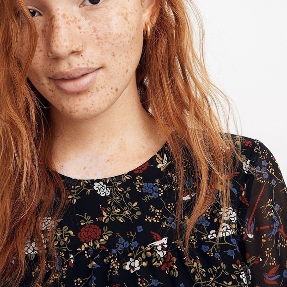 MADEWELL Sheer-Sleeve Ruffle Peplum Top in Finch Floral - Picture 3 of 13